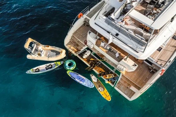 Lagoon Sixty 5 - Boatscribe.com