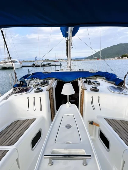 Oceanis 43 - Boatscribe.com