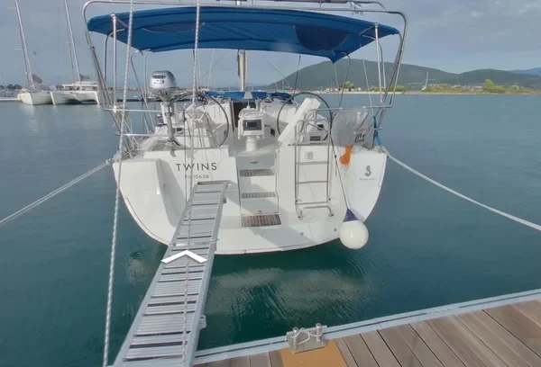 Oceanis 43 - Boatscribe.com