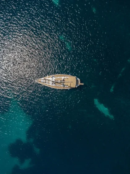 Jeanneau 51 - Boatscribe.com