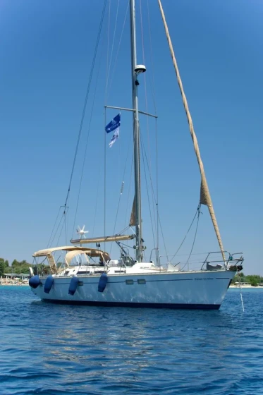 Jeanneau 51 - Boatscribe.com