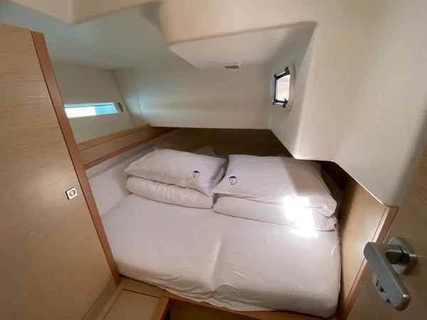 More 40 - Boatscribe.com