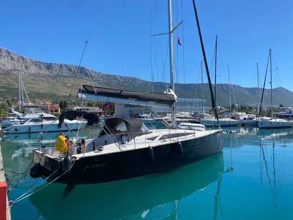 More 40 - Boatscribe.com