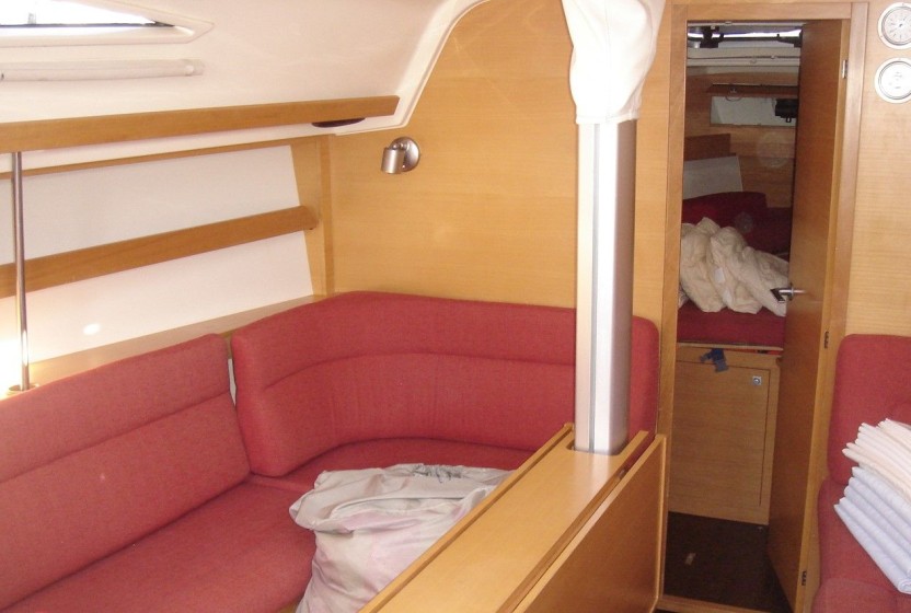 Elan 340 - Boatscribe.com