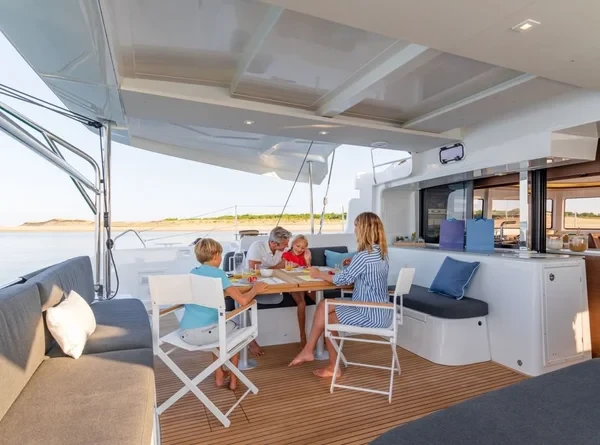 Lagoon 46 - Boatscribe.com