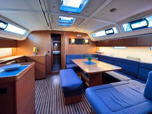 Bavaria 51 Cruiser - Boatscribe.com