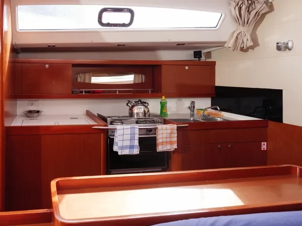 Oceanis 50 Family - Boatscribe.com