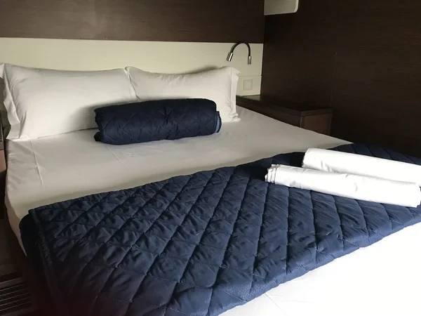 Lagoon 52 - Boatscribe.com