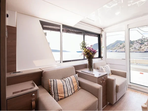 Bali 4.6 - Boatscribe.com