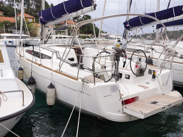 Sun Odyssey 349 - Boatscribe.com