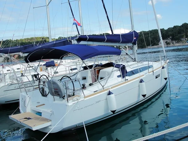 Sun Odyssey 349 - Boatscribe.com