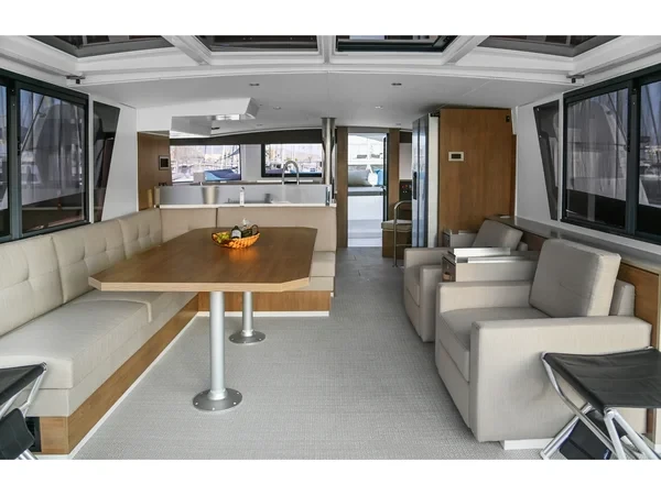 Bali 4.6 - Boatscribe.com