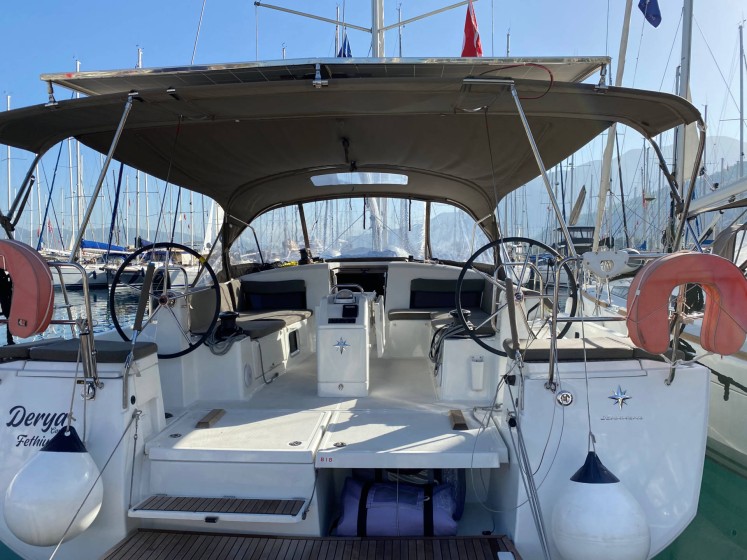 Sun Odyssey 490 - Boatscribe.com