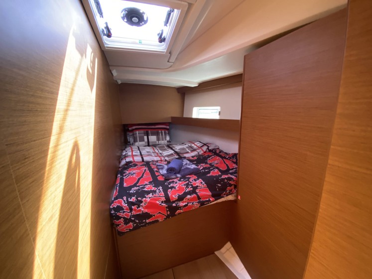 Sun Odyssey 490 - Boatscribe.com