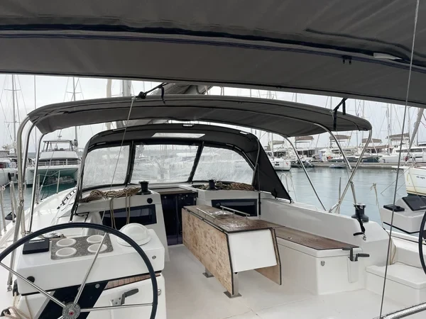 Dufour 470 - Boatscribe.com
