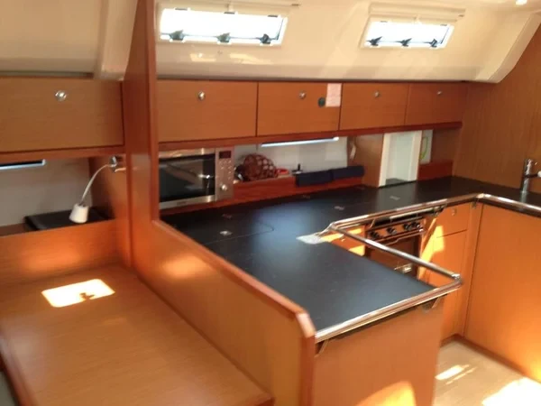 Bavaria 50 Cruiser - Boatscribe.com