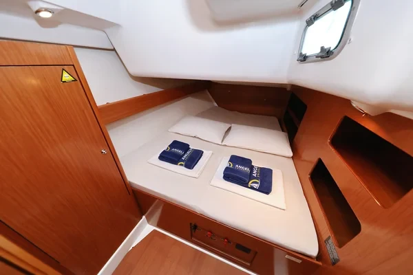 Cyclades 50.5 - Boatscribe.com