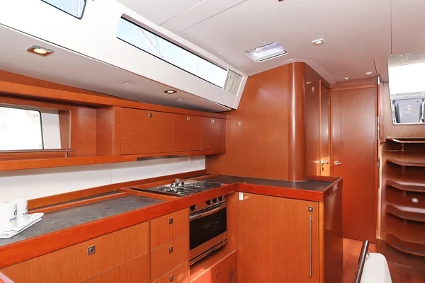 Oceanis 48 - Boatscribe.com