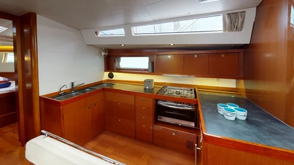 Oceanis 48 - Boatscribe.com