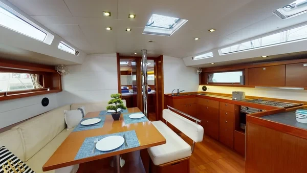 Oceanis 48 - Boatscribe.com