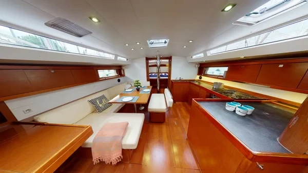 Oceanis 48 - Boatscribe.com