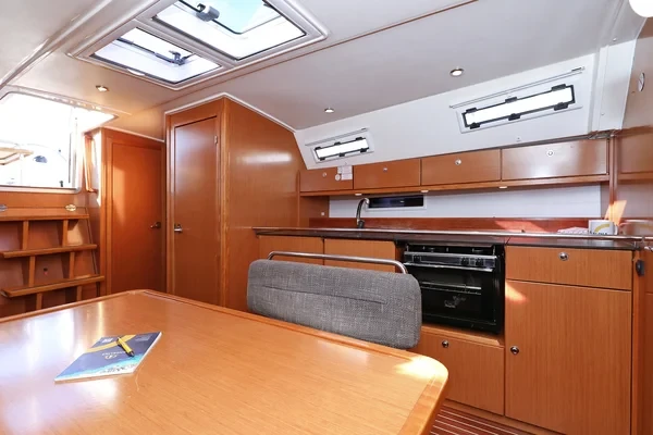 Bavaria 40 Cruiser S - Boatscribe.com