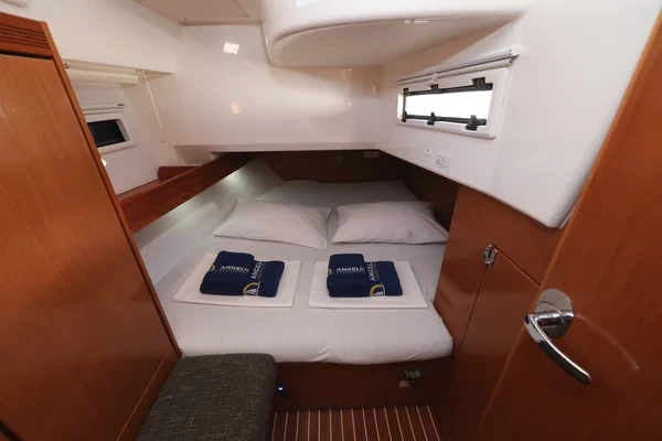 Bavaria 40 Cruiser S - Boatscribe.com