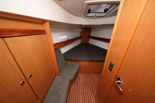 Bavaria 40 Cruiser S - Boatscribe.com