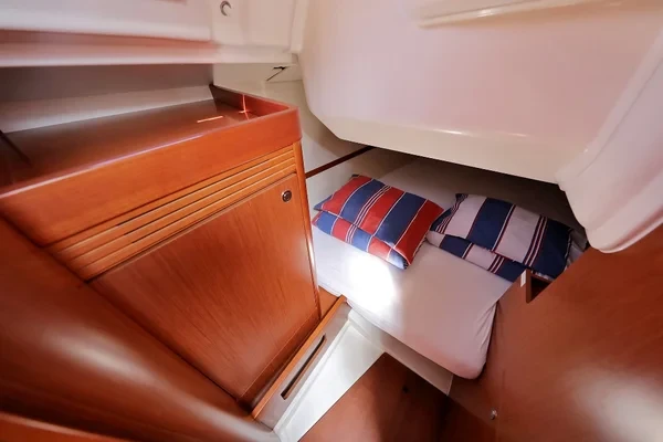 Oceanis 34 - Boatscribe.com