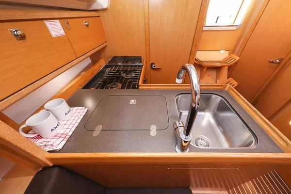 Bavaria 34 Cruiser - Boatscribe.com