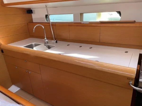 Sun Odyssey 469 - Boatscribe.com