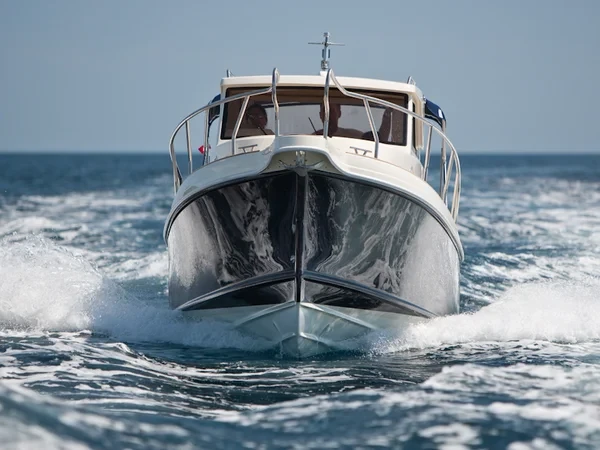 Leidi 660 - Boatscribe.com