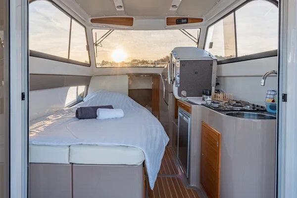 Leidi 800 - Boatscribe.com