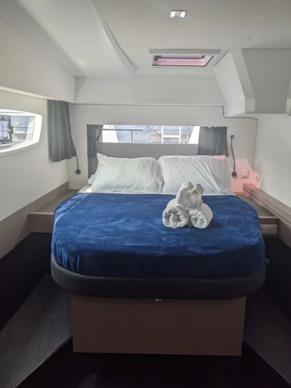 Astrea 42 - Boatscribe.com