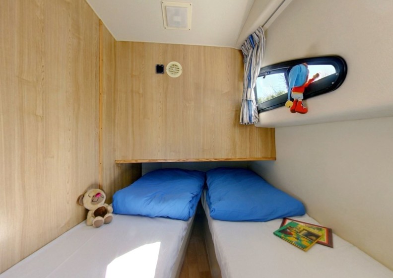 Le Boat Elegance - Boatscribe.com