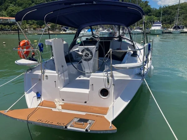 Delta 36 - Boatscribe.com