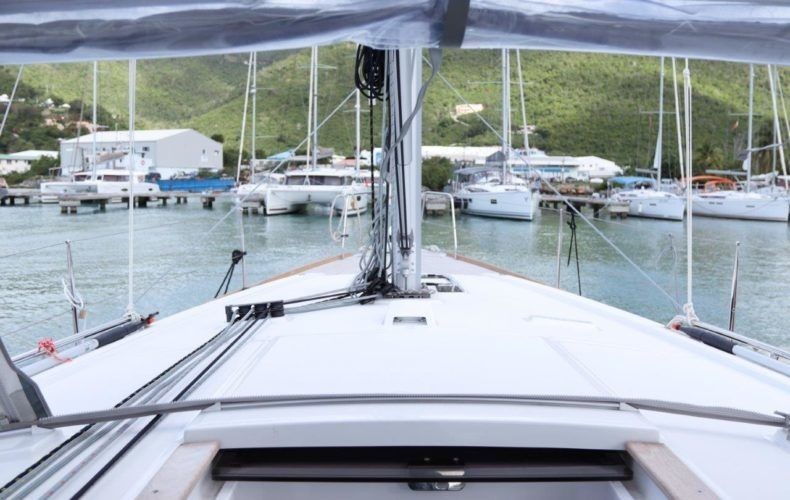 Oceanis 38.1 - Boatscribe.com