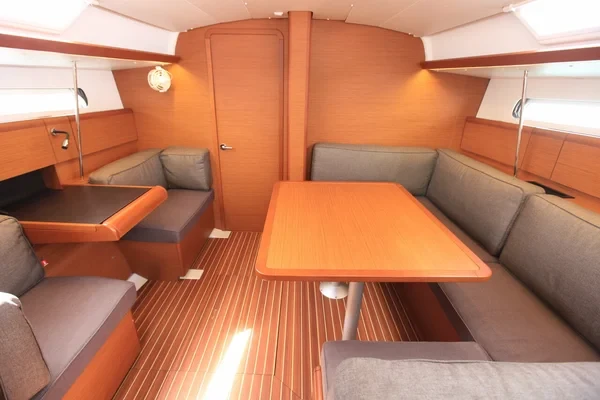 Sun Odyssey 419 - Boatscribe.com