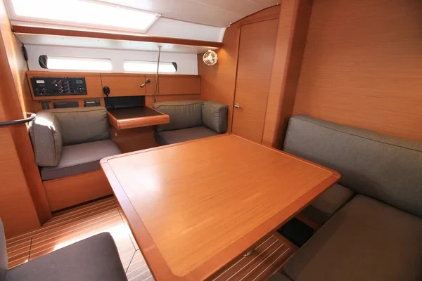 Sun Odyssey 419 - Boatscribe.com