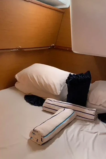 Sun Loft 47 - Boatscribe.com