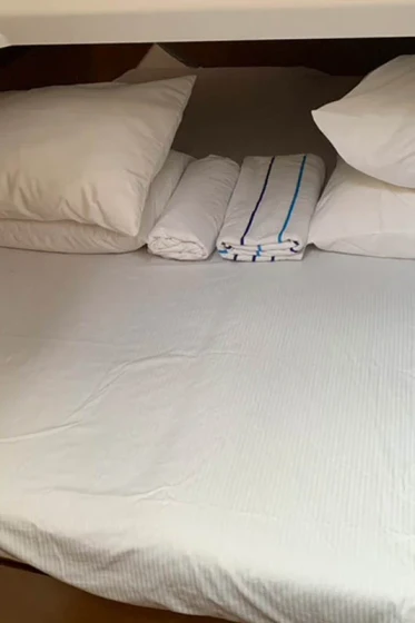 Sun Loft 47 - Boatscribe.com