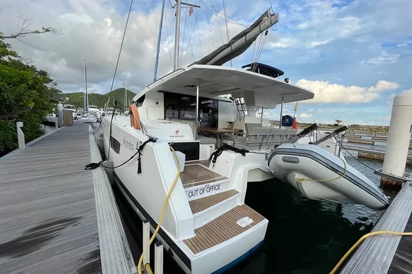 Astrea 42 - Boatscribe.com