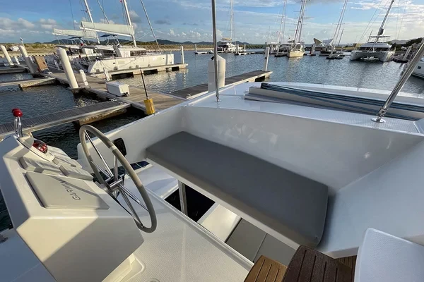Astrea 42 - Boatscribe.com