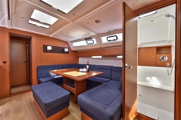 Bavaria 51 Cruiser - Boatscribe.com