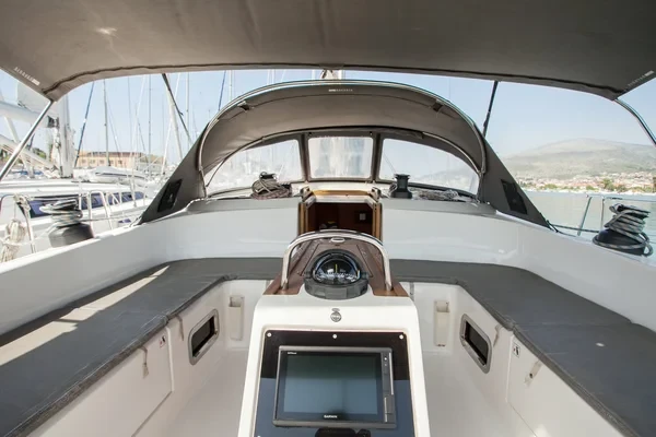 Bavaria 51 Cruiser - Boatscribe.com