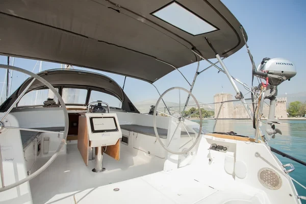 Bavaria 51 Cruiser - Boatscribe.com