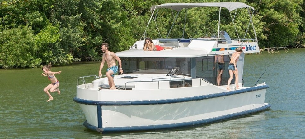 Le Boat Horizon 1 - Boatscribe.com