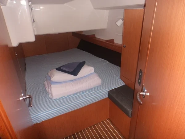 Bavaria 46 Cruiser - Boatscribe.com