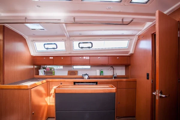 Bavaria 46 Cruiser - Boatscribe.com