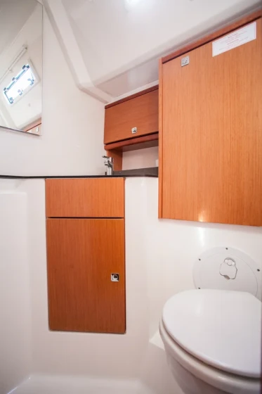 Bavaria 46 Cruiser - Boatscribe.com